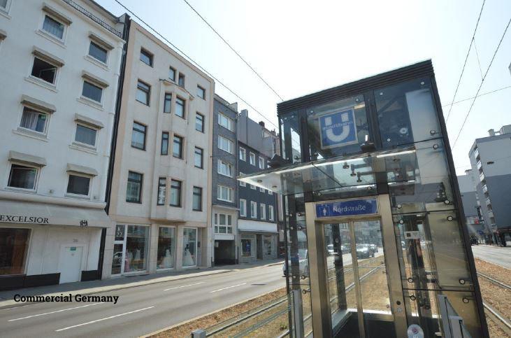 Apartments package in Düsseldorf, photo #2, listing #105180642
